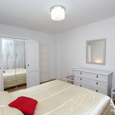 Komfortables Nur 5 Minuten Zum Zentrum Von Apartmán